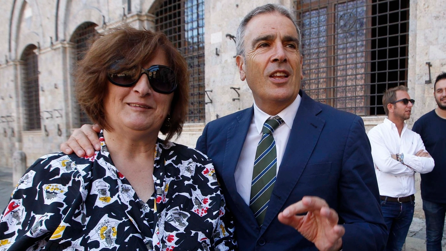 Anna Durio col sindaco Bruno Valentini che si è impegnato per agevolare un accordo