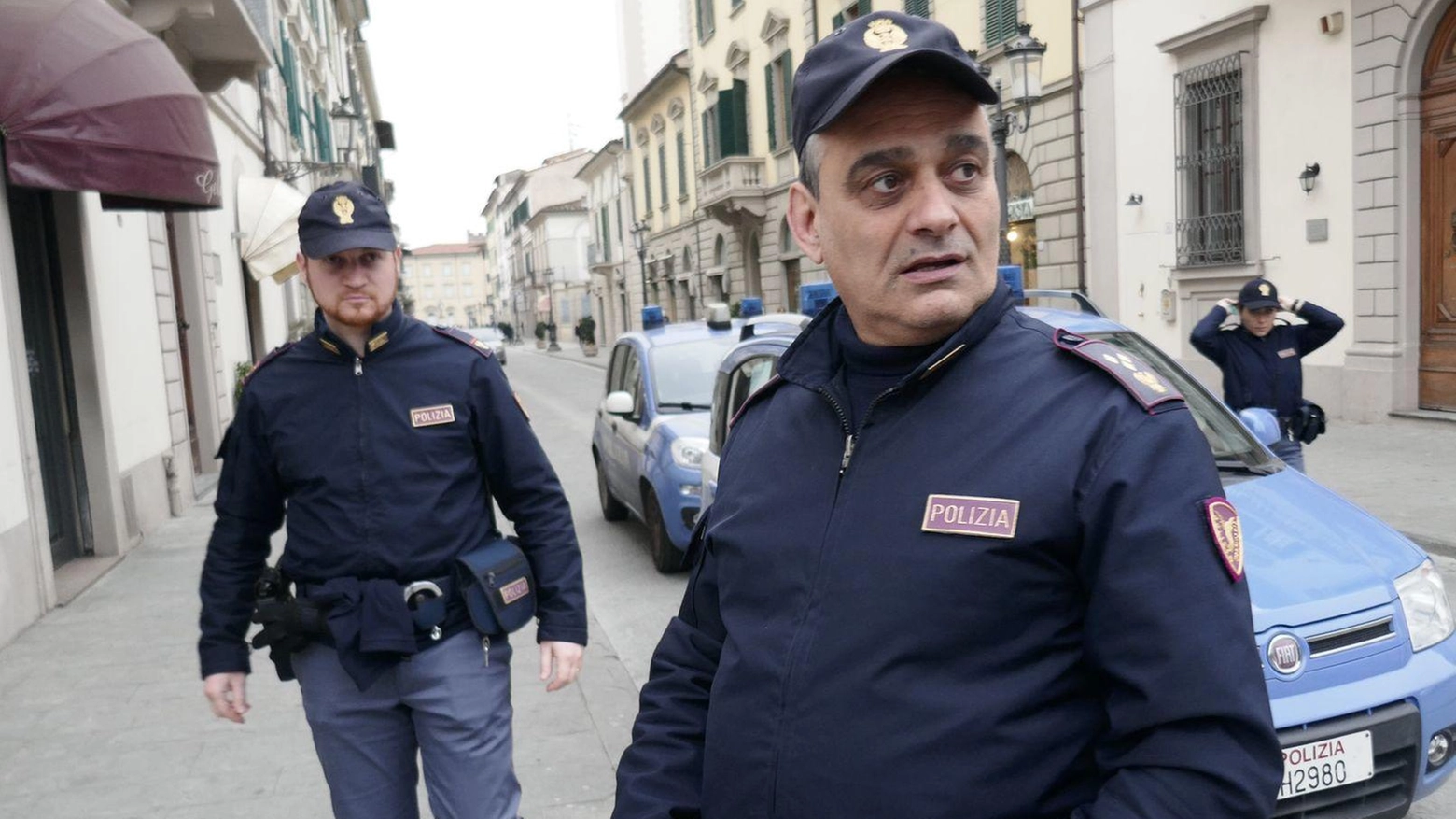 Aggredito in pieno centro Usa spray per difendersi "Il Serraglio è pericoloso" Aggredito in pieno centro Usa spray per difendersi "Il Serraglio è pericoloso"