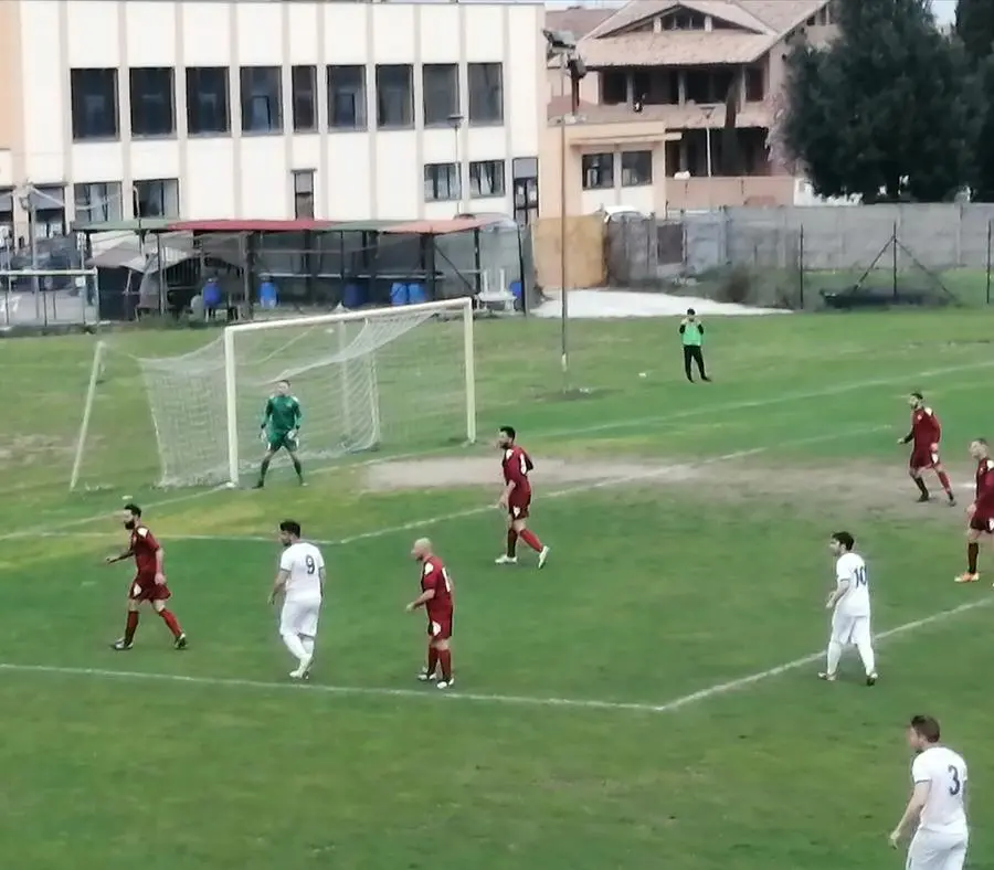 Calcio. Seconda Popolare e Pisa Ovest a picco