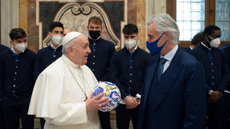 Papa Francesco riceve lo Spezia (foto dal sito del Vaticano)