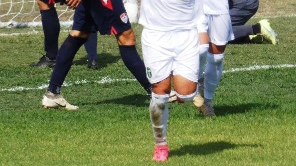 La squadra di Maraia gioca un primo tempo senza errori e passa il turno. Mobilieri tramortito dai due gol in 16 minuti firmati da D’Amico e Poli.