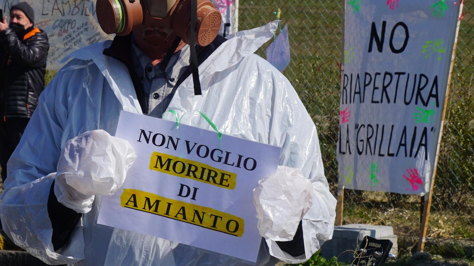"Si riaprono le discariche soltanto in Valdera" "Si riaprono le discariche soltanto in Valdera"
