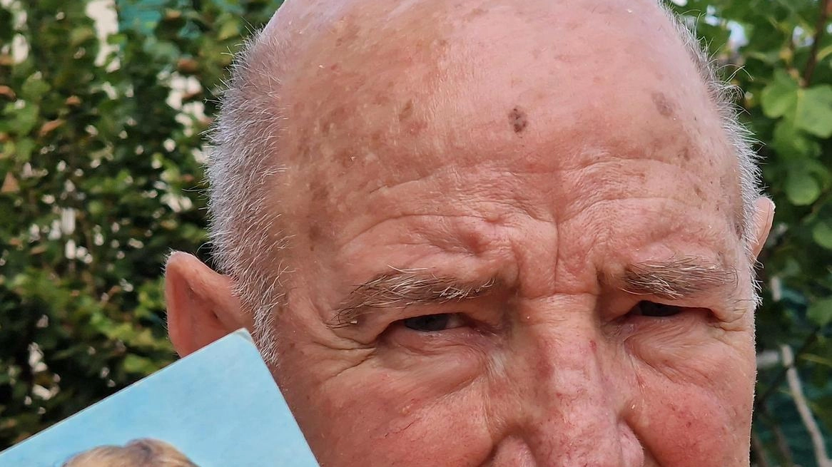 

Festa a Prato per gli 80 anni di Piero Lenzi: "Ho fermato Altafini, ma i nipoti no"