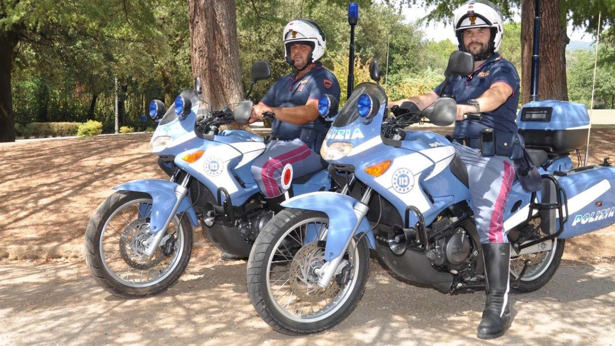 Poliziotti in moto