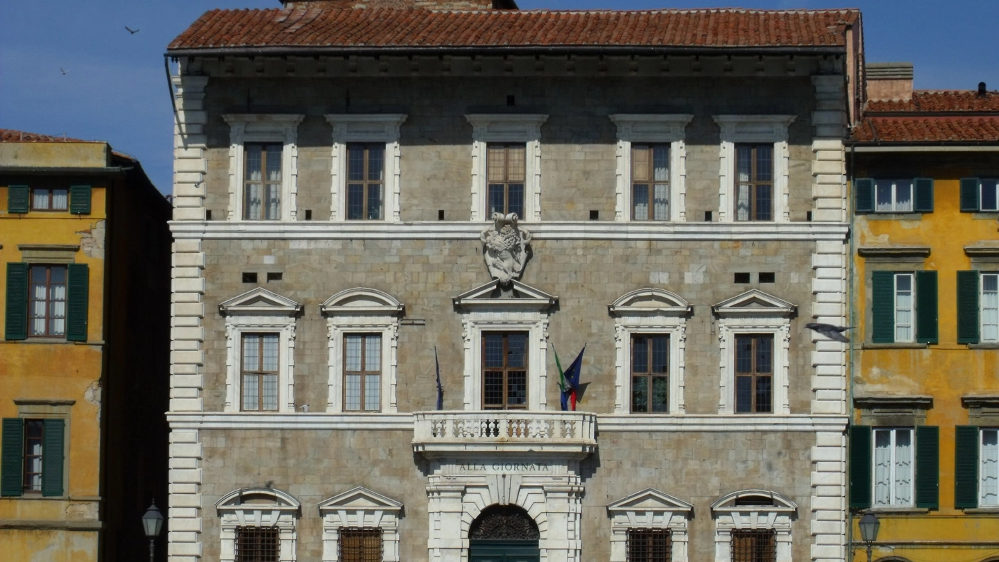 L'esterno del rettorato dell'università di Pisa (Valtriani)