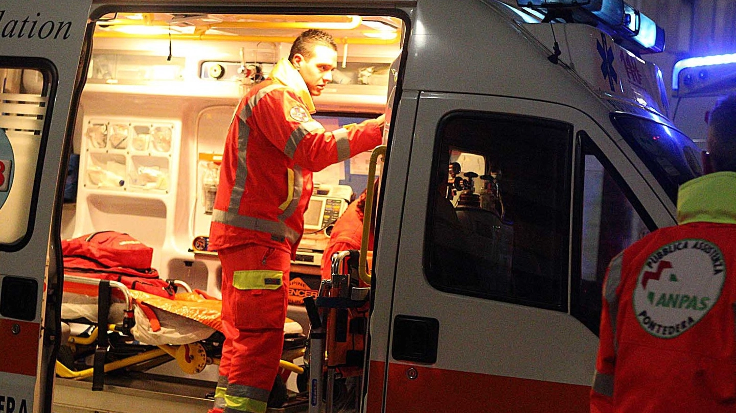 Sono intervenuti i sanitari del 118 (foto repertorio)
