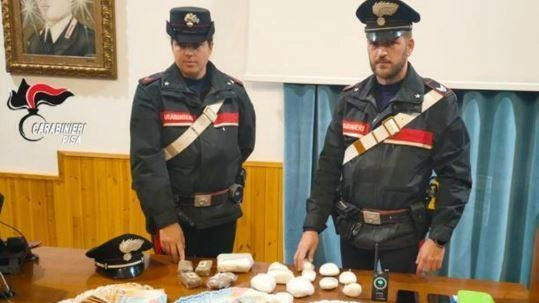 Fermato in auto con la droga. A casa aveva oltre un chilo di coca Fermato in auto con la droga. A casa aveva oltre un chilo di coca