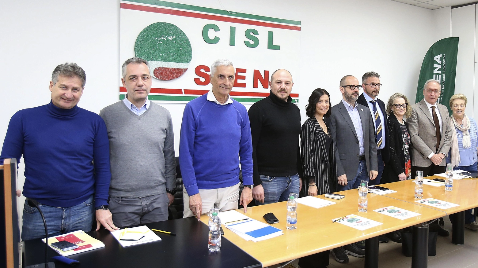 Lavoro e sanità, sfida a sette Pucci: "Confronto essenziale Chi vince non si tiri indietro" Lavoro e sanità, sfida a sette Pucci: "Confronto essenziale Chi vince non si tiri indietro"