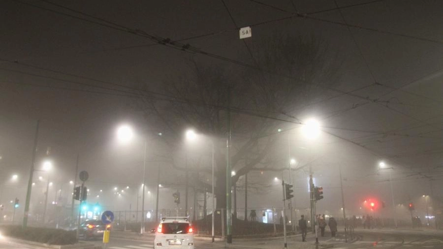 Probabile nebbia fitta sulla Lombardia durante le ore notturne Milano