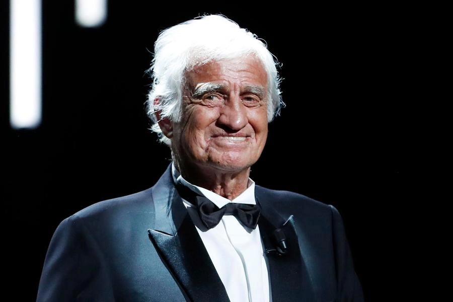 immagine di sfondo 9