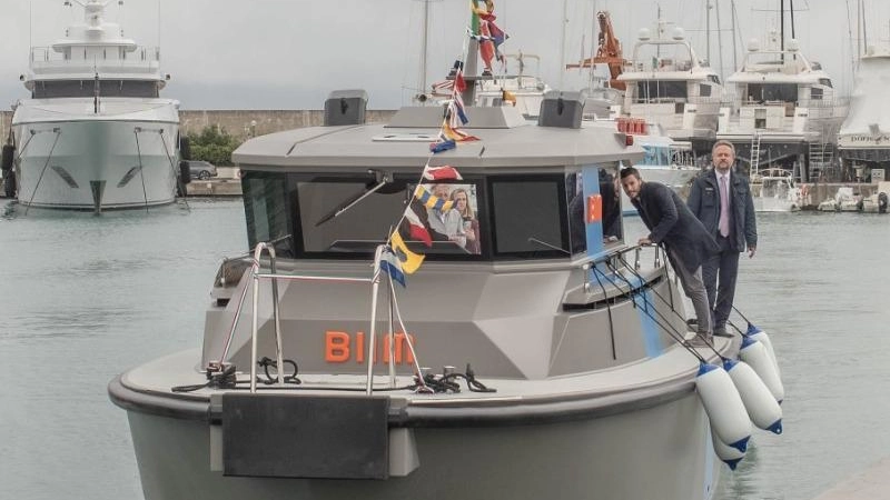 Ecotraghetto a battesimo Biim prossimo a navigare nel Golfo e alle 5 Terre Ecotraghetto a battesimo Biim prossimo a navigare nel Golfo e alle 5 Terre
