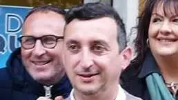 "Squadra forte e idee Premio al buon governo" "Squadra forte e idee Premio al buon governo"