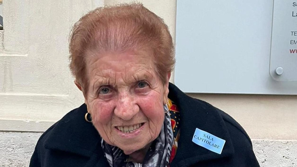 Nonna Natalina, 87 anni
