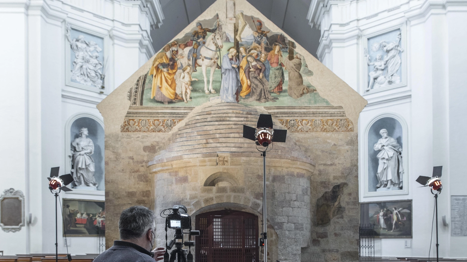 La Crocifissione “nascosta” del Perugino diventa high tech