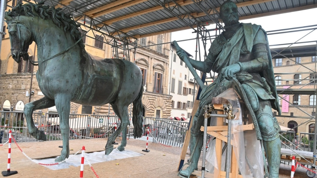 cantiere di restauro della statua di Cosimo I