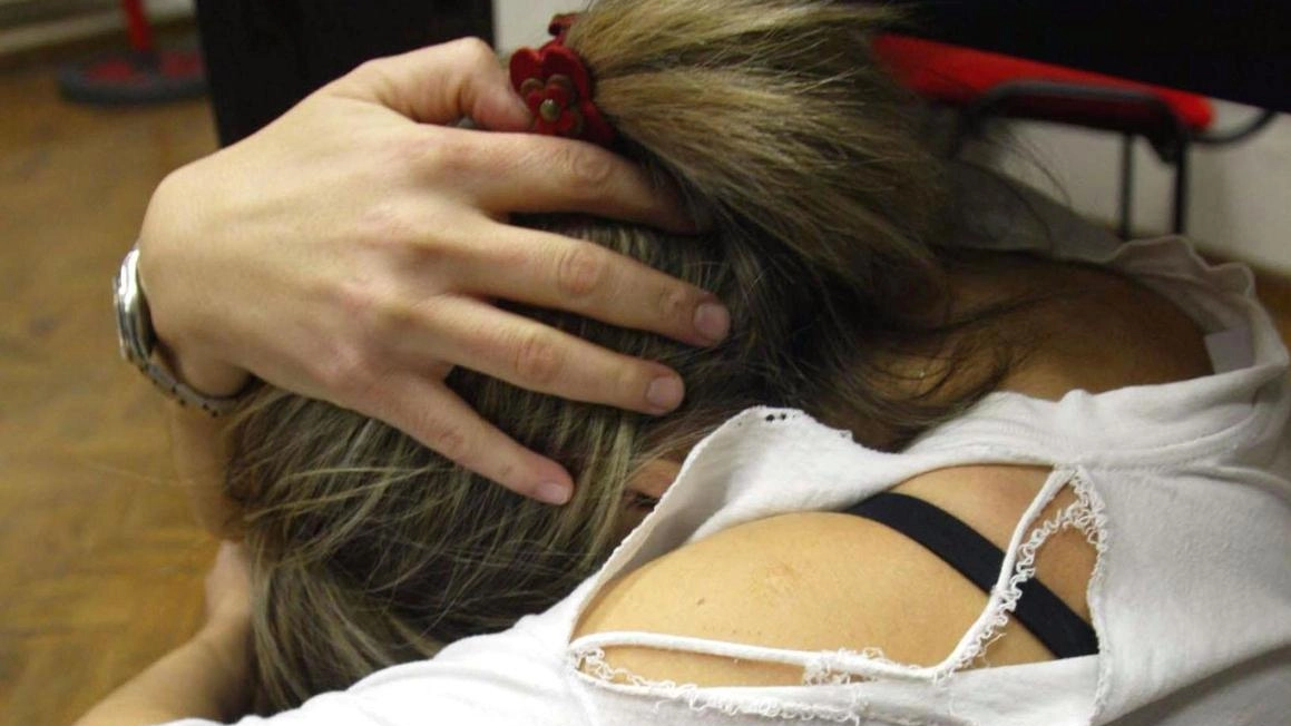 Perseguita e minaccia di morte la ex. Cinquantenne finisce in carcere