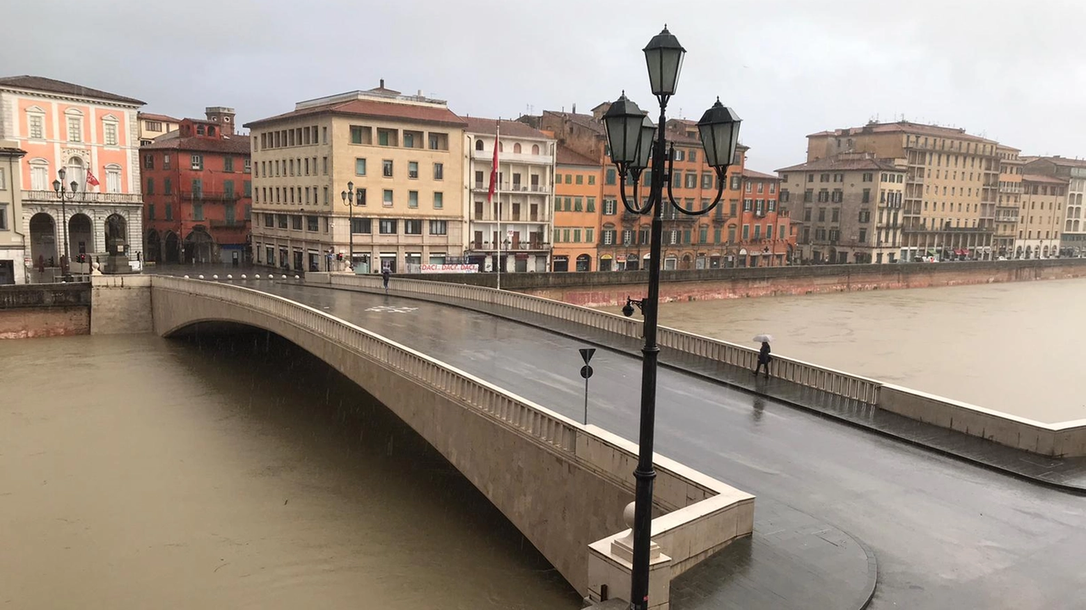 Arno a Pisa