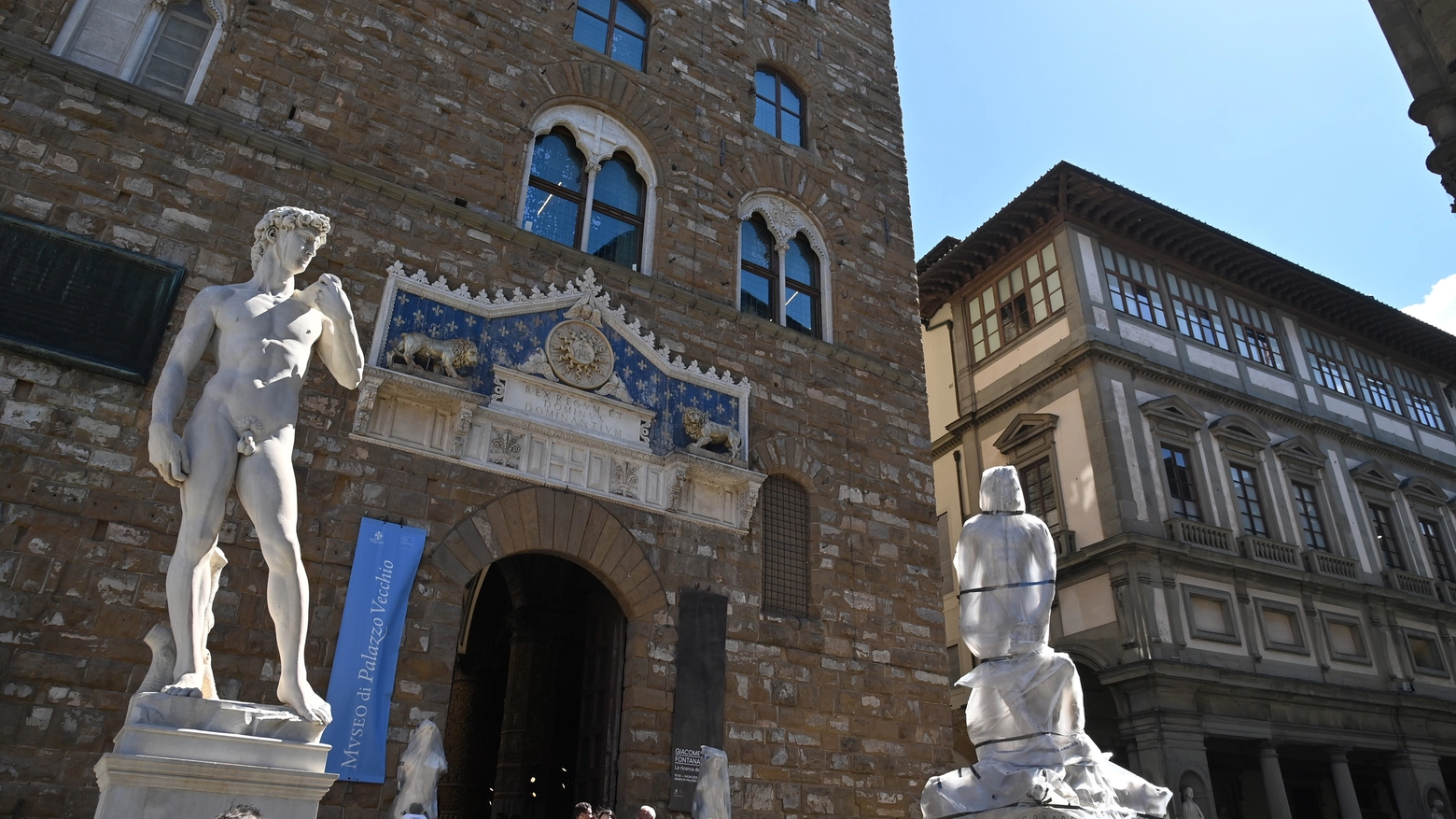 Il gruppo scultoreo di Ercole e Caco Il gruppo scultoreo di Ercole e Caco