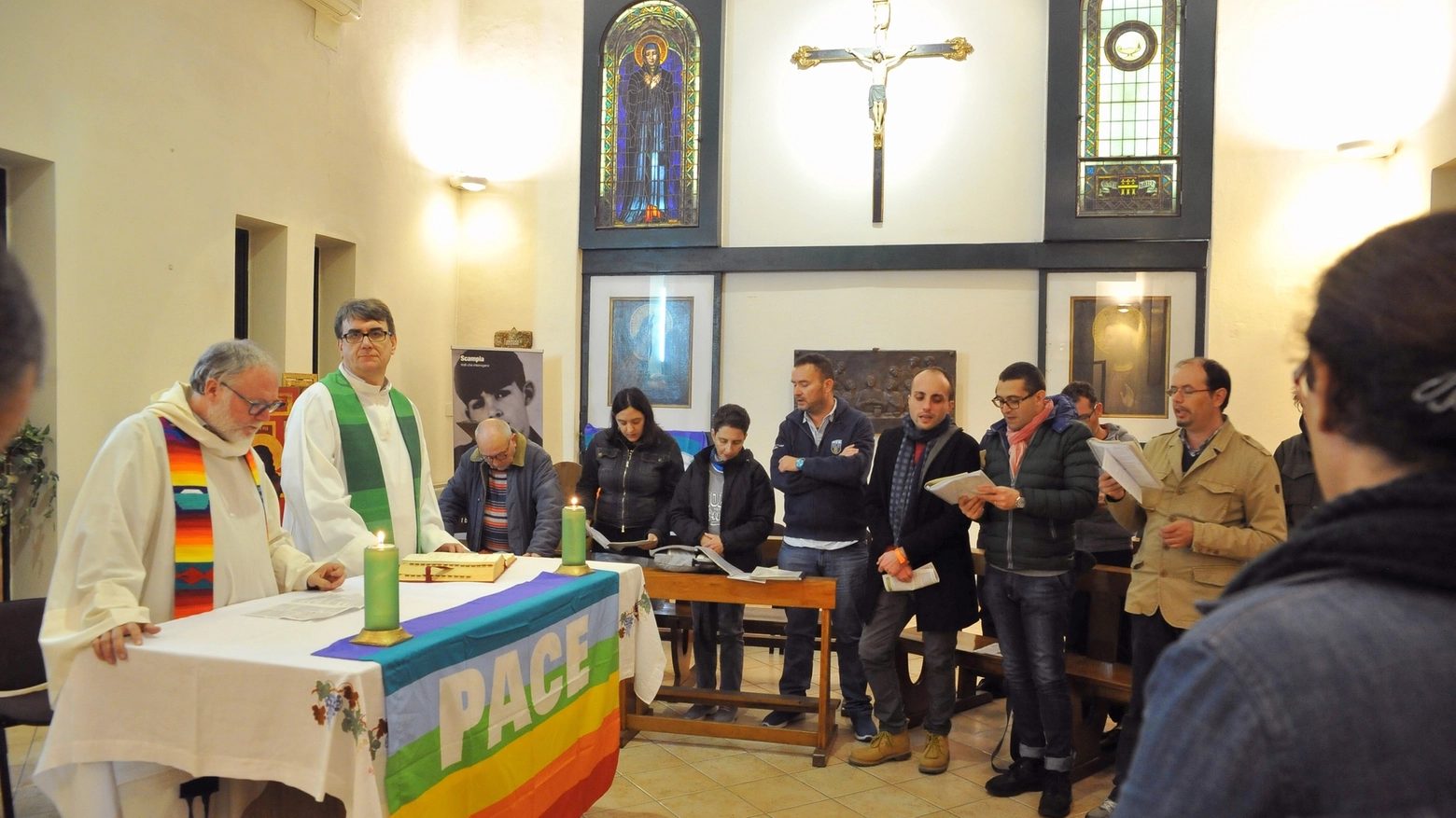 La messa con gli omosessuali a Vicofaro (Acerboni/Castellani)