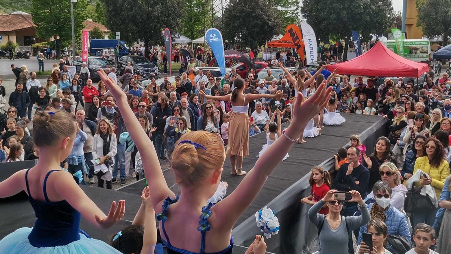 Animali e agricoltura È la Festa di primavera Animali e agricoltura È la Festa di primavera
