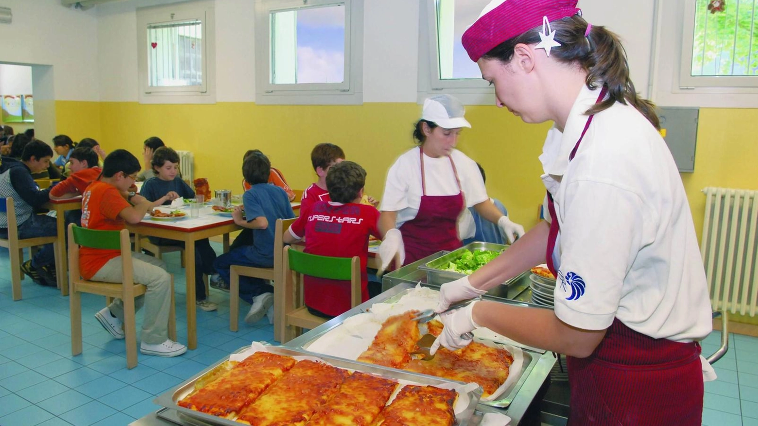 Mense a scuola, affidato il servizio. Colpo di scena: esclusa la Sodexo
