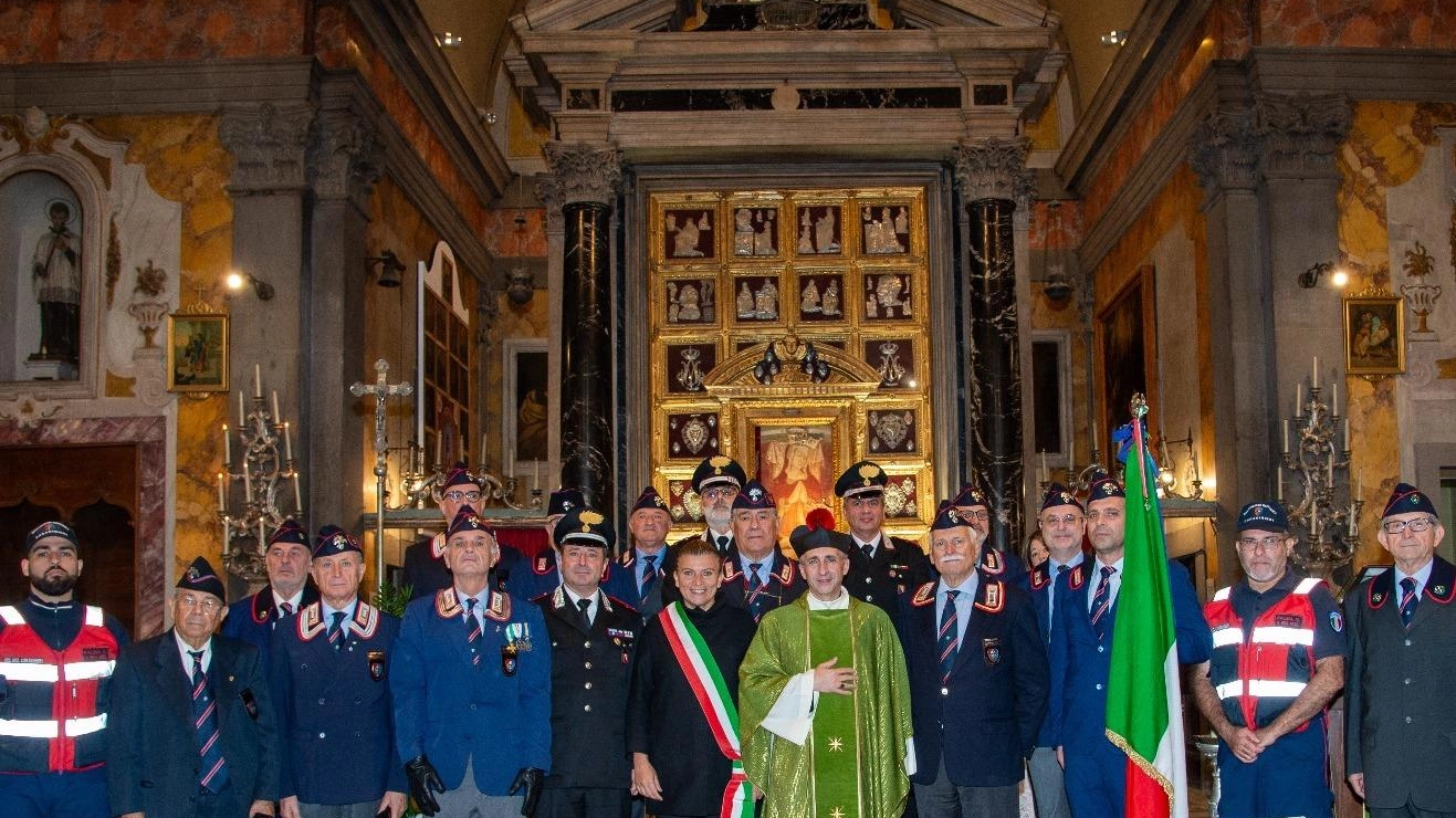 Grande festa per la Virgo Fidelis. Una giornata dedicata all’Arma nell’anniversario della fondazione Grande festa per la Virgo Fidelis. Una giornata dedicata all’Arma nell’anniversario della fondazione