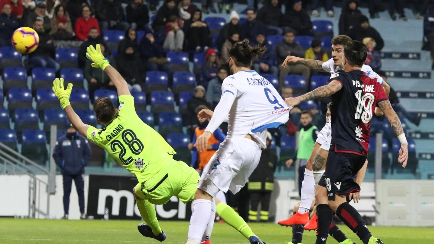 Cagliari-Empoli 2-2, il gol di Di Lorenzo (Ansa)