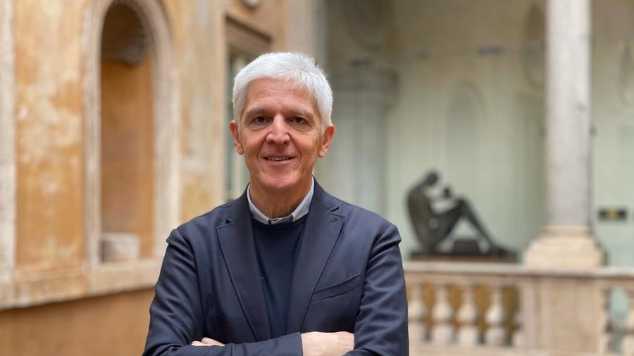 Fotografia e intrecci d'arte, al via le conversazioni attorno alla mostra di Amendola
