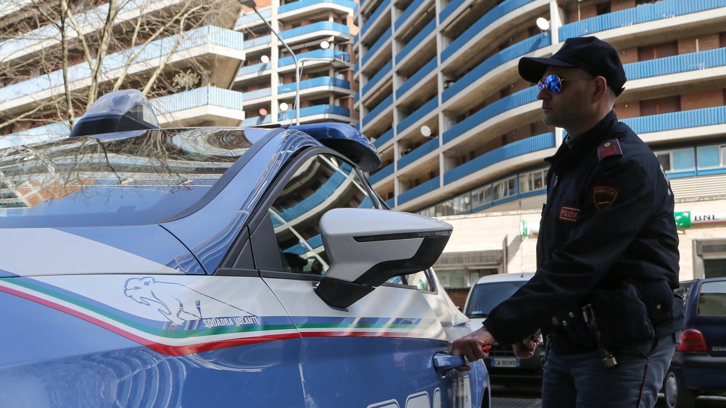 Le indagini sull’aggressione del 44enne a Ponte Felcino sono condotte dagli agenti della squadra mobile della questura di Perugia Le indagini sull’aggressione del 44enne a Ponte Felcino sono condotte dagli agenti della squadra mobile della questura di Perugia
