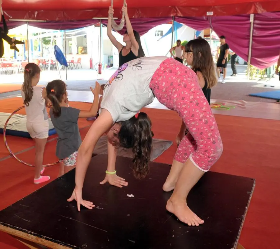 LuglioBambino fa tappa a Signa Musica e circo tornano in piazza