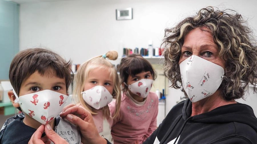 Tante classi in quarantena, soprattutto tra i più piccoli Tante classi in quarantena, soprattutto tra i più piccoli