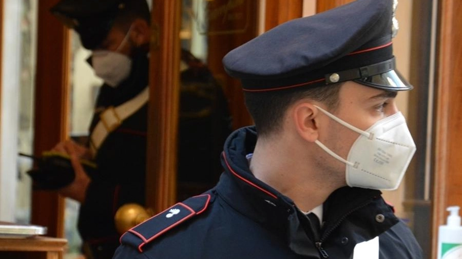 I carabinieri stanno indagando sul comportamento tenuto dall’agente assicurativo 