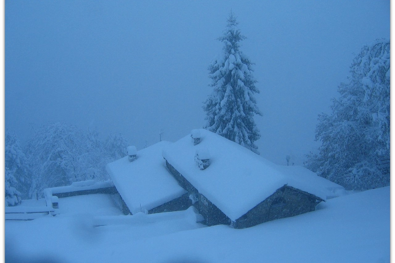 Neve a Poggio di Petto (Valbisenziometeo.it)
