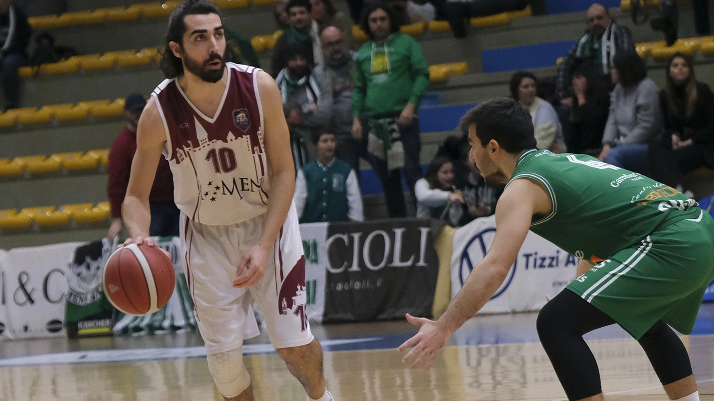 Daniele Rossi in azione contro la Mens Sana Siena Daniele Rossi in azione contro la Mens Sana Siena