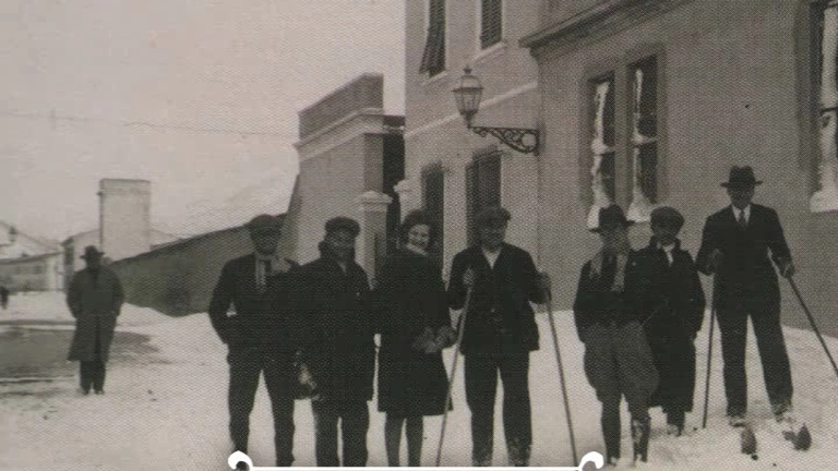 Nel 1929 neve in via Filicaia... e sci a portata di mano