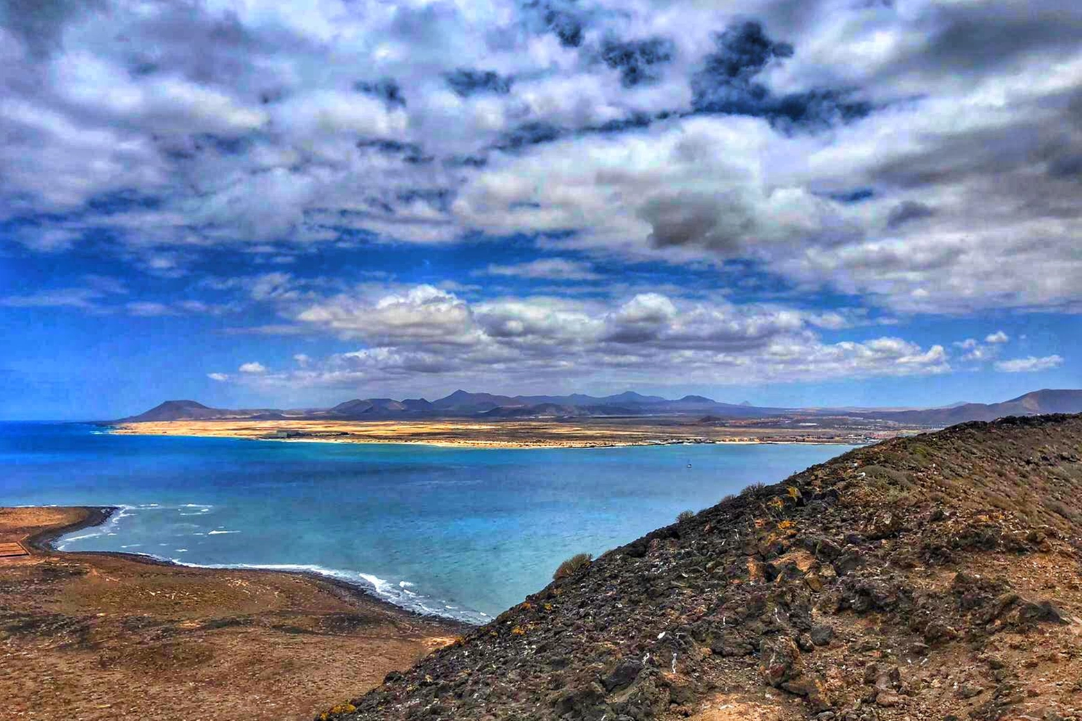 La costa nord di Fuerteventura vista dall'isoletta di Lobos