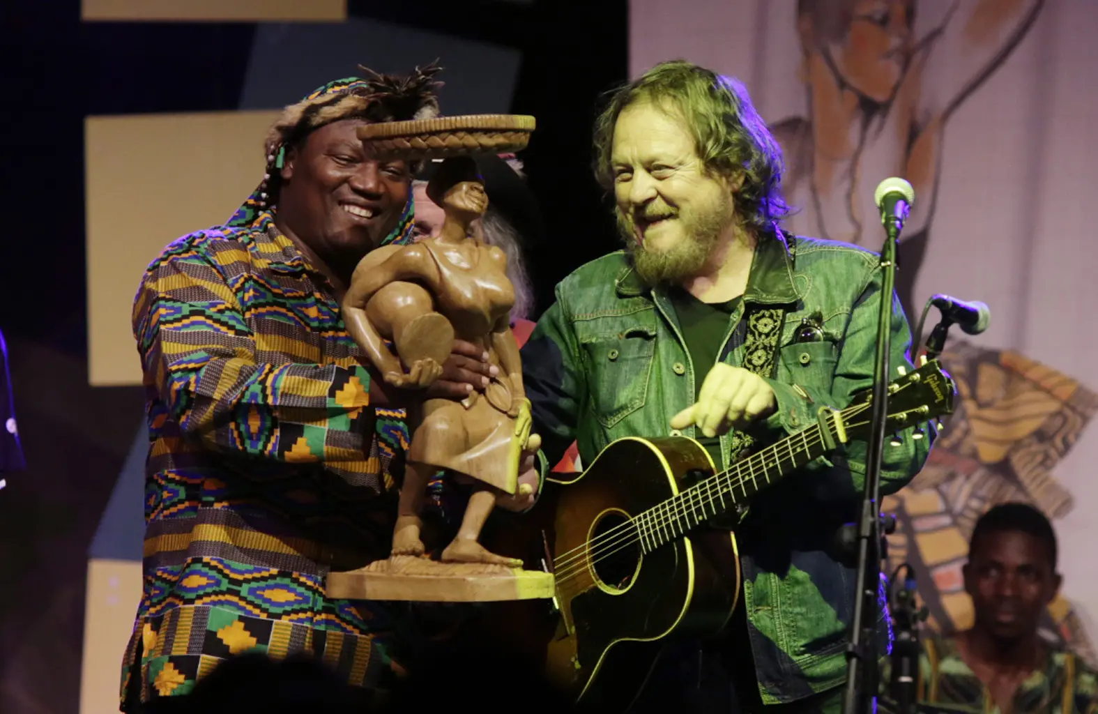 Zucchero e Bugelli 'ambasciatori' d’Africa: emozioni e musica nella Selva di Filetto