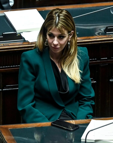 Manovra 2023, verso ok della Camera il 24 dicembre. Meloni: "Italia non accede al Mes"