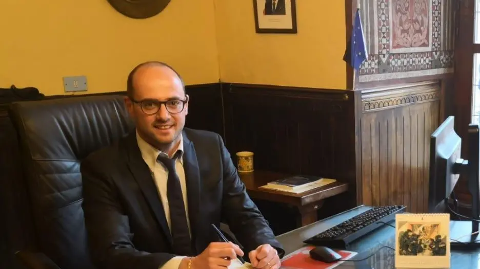 San Gimignano investe sullo sport Stanziato oltre un milione di euro per più interventi sugli impianti San Gimignano investe sullo sport Stanziato oltre un milione di euro per più interventi sugli impianti