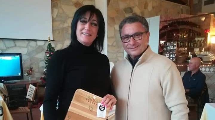 Mariella Cerboneschi con Salvatore Rotella, presidente del Golf Club Toscana