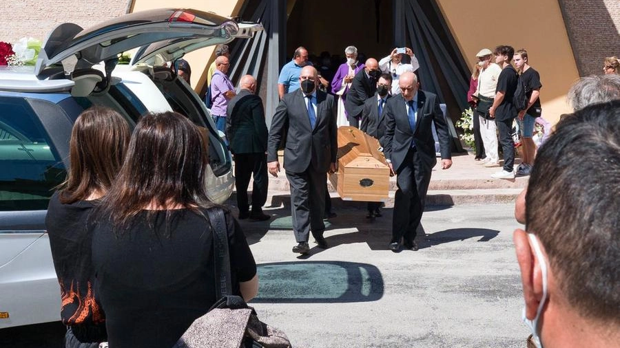 I funerali di Stefano e Claudio Pannacci (foto Crocchioni)