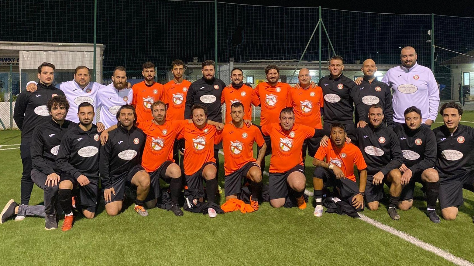 Il TorciglianoSocoedi è il solitario capolista del campionato Uisp dopo aver vinto 3-2 sul Terrinca Calcio. La Croce Verde Discobolo liquida 3-0 il CtzImballaggi Francè, mentre l'Orange Bozzano supera 3-0 il Nuovo Mondo Fitness. L'Hotel Virginia viene sconfitto 2-1 dall'Mb Team, mentre il BellarivieraRistorante La Casina vince 3-0 contro il Villa DilettaBayern Versilia. Il G.O.77Passi dilaga 7-1 contro il Piano di MommioManu, mentre 3-3 tra Lube Cucine Viareggio e Real Nocchi.