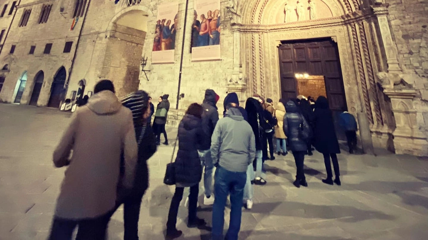 Esposizione straordinaria del Sant’Anello in Cattedrale per celebrare il ritorno a “casa“ dello Sposalizio della Vergine