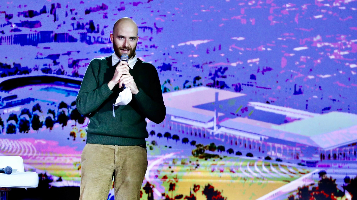 L'architetto Filippo Minora alla presentazione del progetto vincitore per il restyiling dello stadio Artemio Franchi L'architetto Filippo Minora alla presentazione del progetto vincitore per il restyiling dello stadio Artemio Franchi