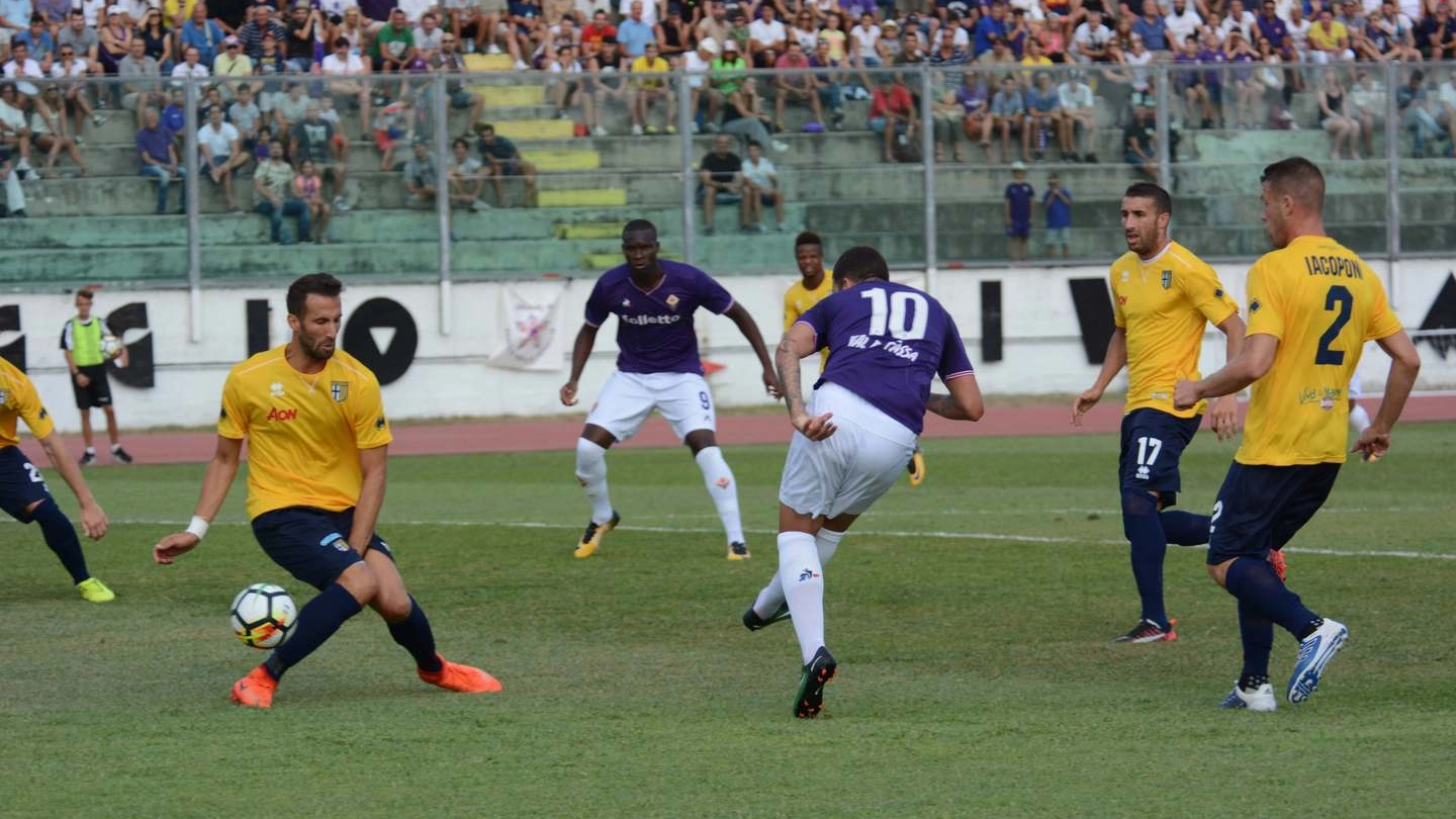 Fiorentina-Parma a Viareggio (foto Umicini)