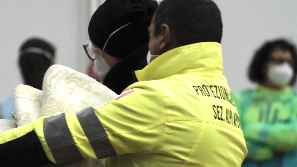 Tornano i migranti: secondo round Scalo al porto per 55 stranieri Tornano i migranti: secondo round Scalo al porto per 55 stranieri