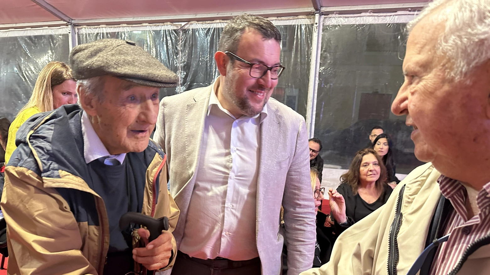 La grande sfida di Mosè A 93 anni impegnato a costruire un leudo Docufilm sull’impresa La grande sfida di Mosè A 93 anni impegnato a costruire un leudo Docufilm sull’impresa