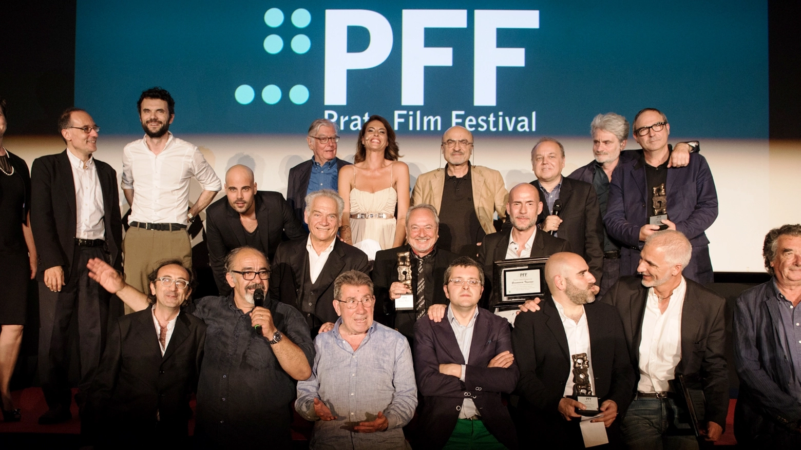 Foto di gruppo per il Prato film festival