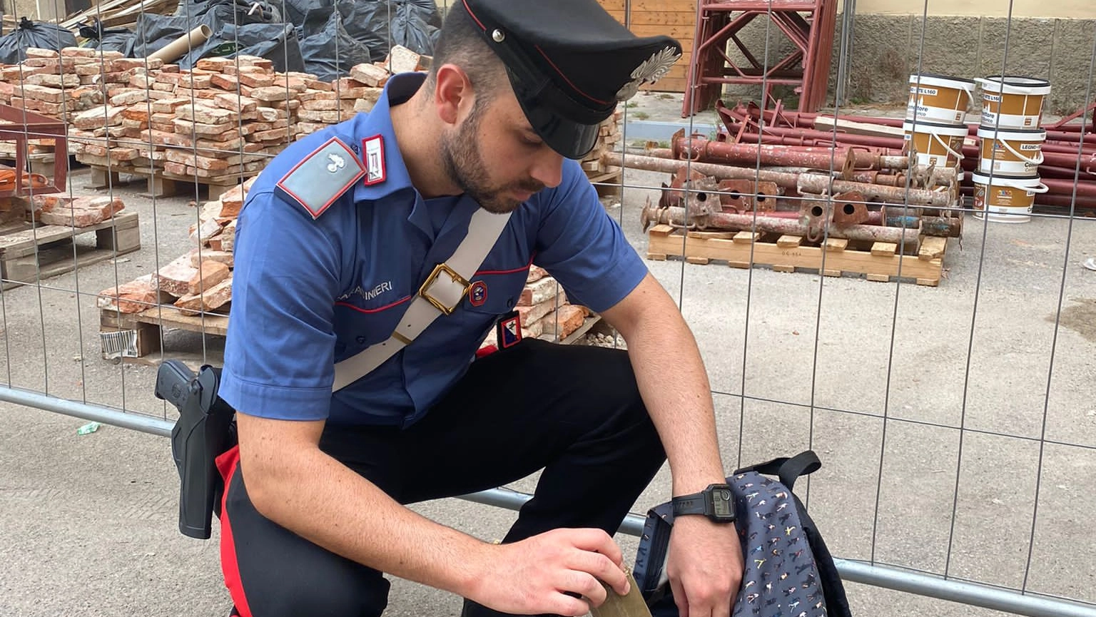 I carabinieri hanno recuperato la droga I carabinieri hanno recuperato la droga