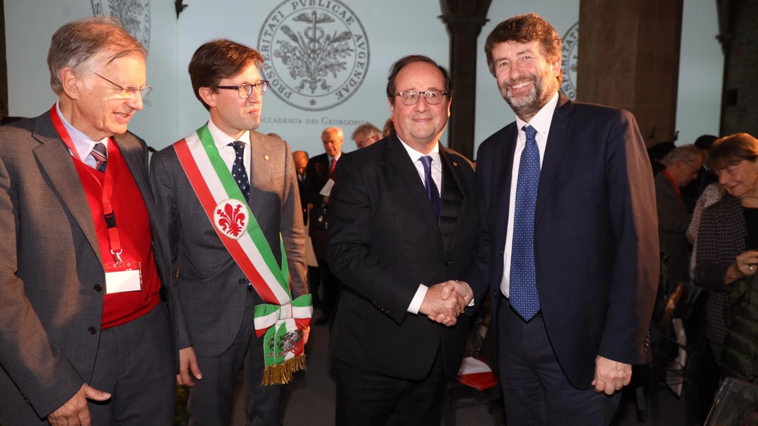 Valdo Spini, Dario Nardella, François Hollande e Dario Franceschini (foto New Pressphoto)